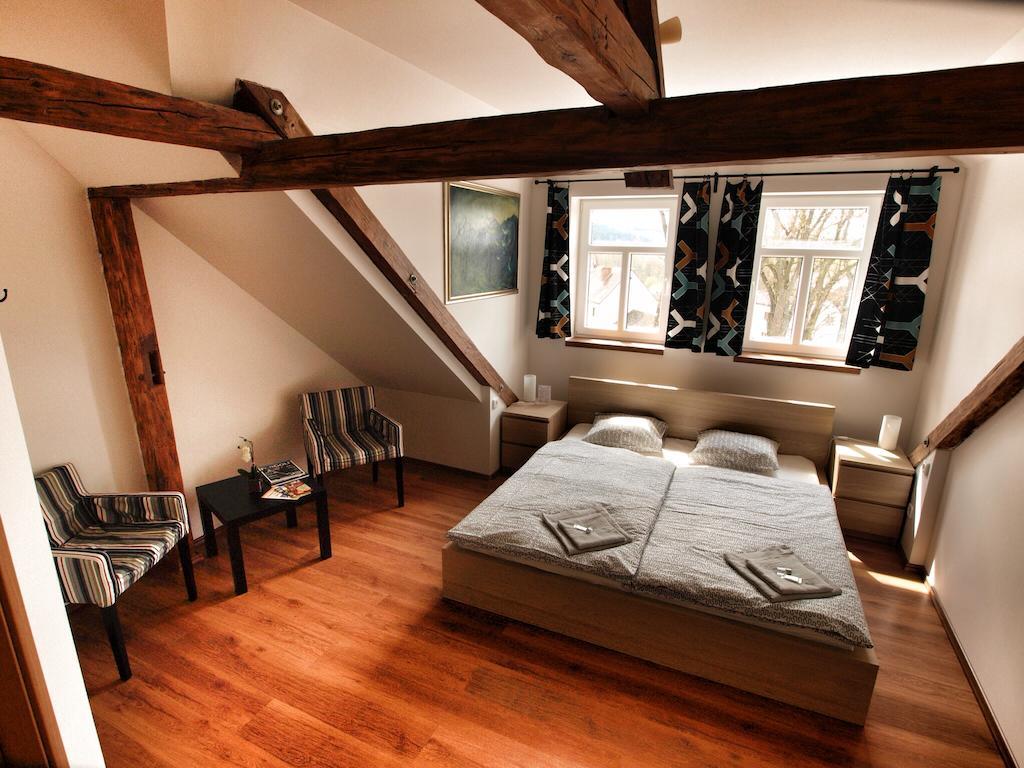 Hotel Pod Kokšínem Spálené Poříčí Habitación foto